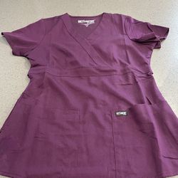 Scrubs Top