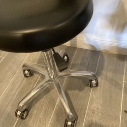 Rolling Chair