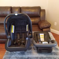 GRACO CAR SEAT WITH BASE 