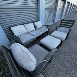 Beautiful Wooden Outdoor Patio Couch Set! 🚚 ***Free Delivery***  