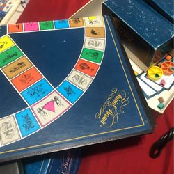 Trivial Pursuit 