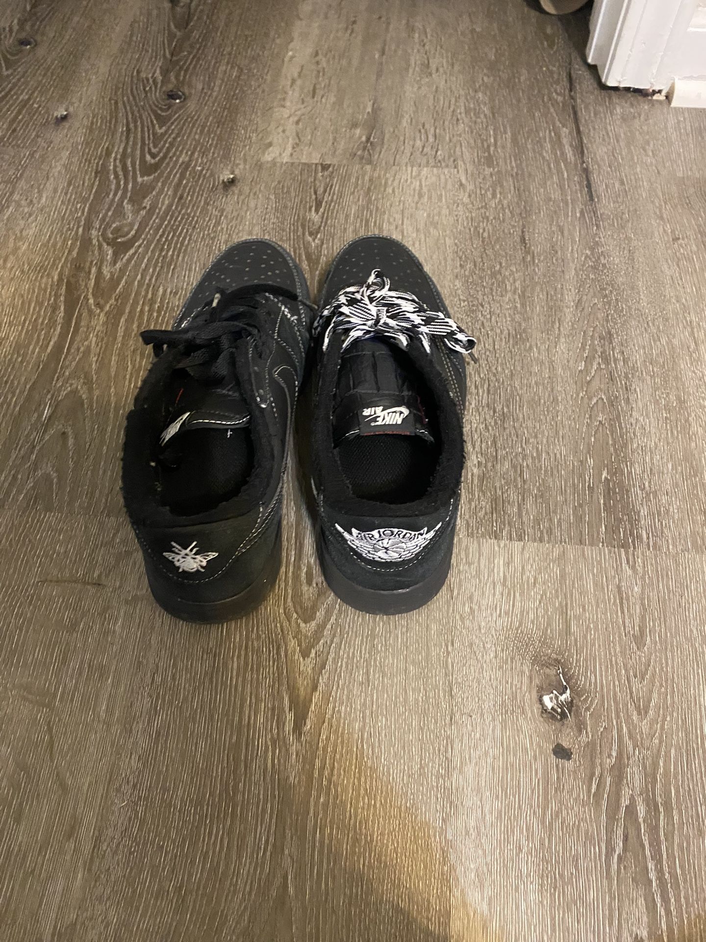 Travis Scott’s Lows  & Accessories