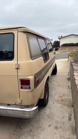 82 Chevy G20