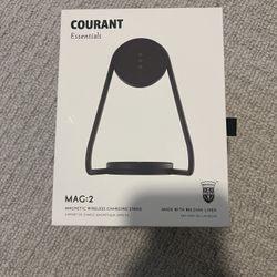 Courant Wireless Charging Stand For Phones