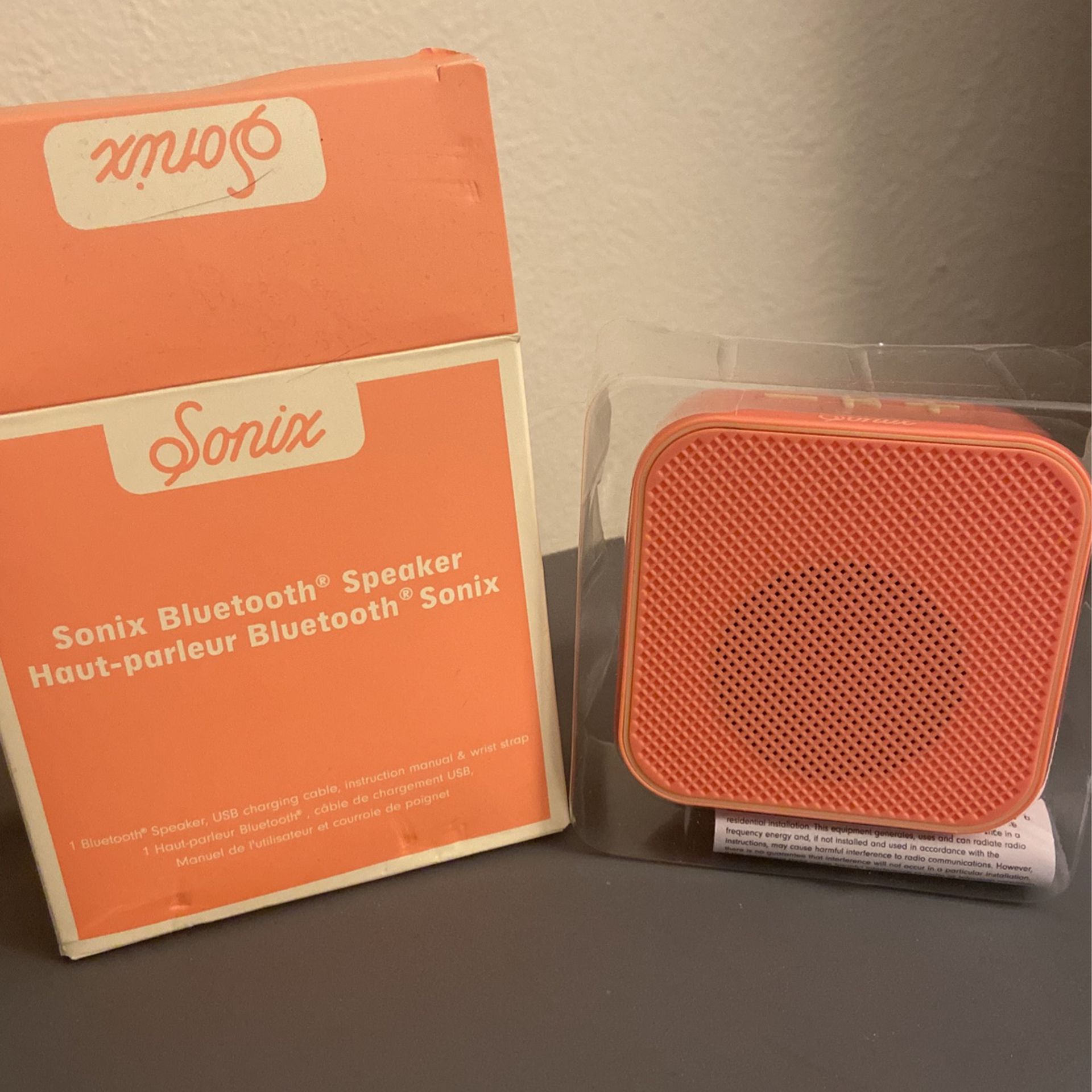 Sonix Bluetooth Speaker 
