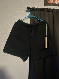 Black Essentials Shorts