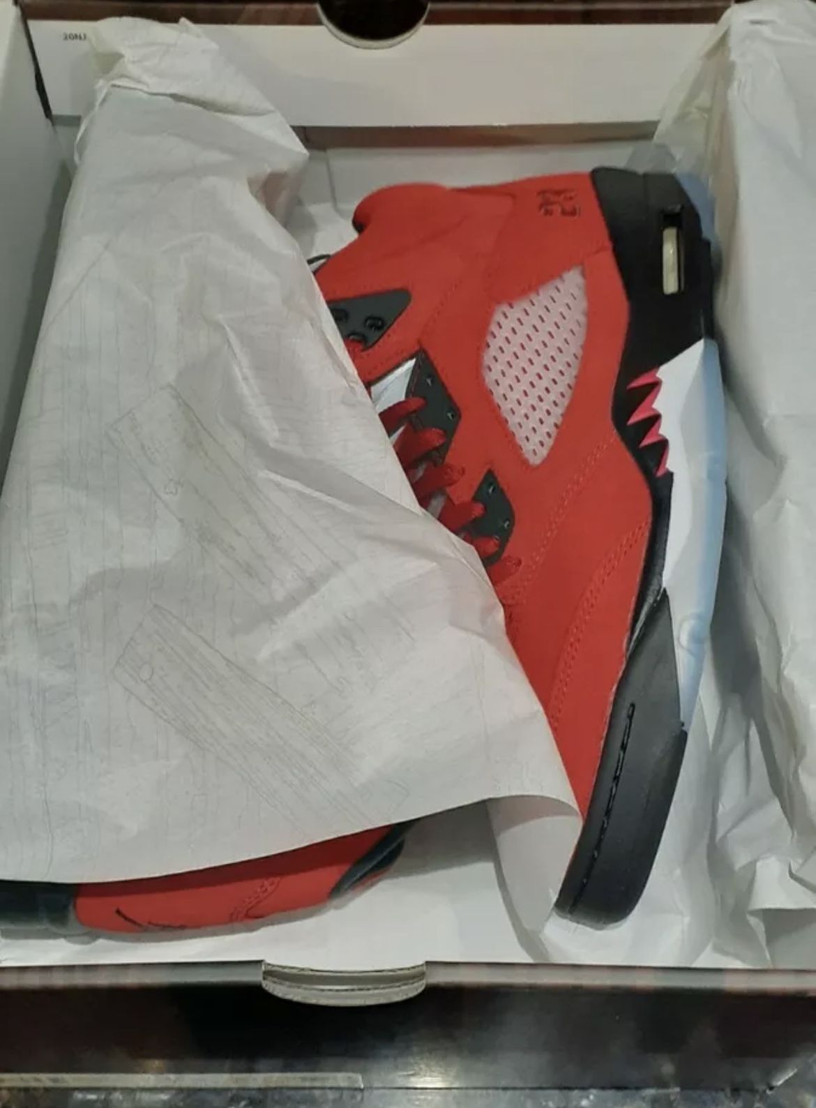 Size 9.5 Raging Bulls