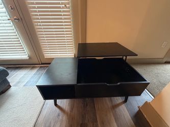 Coffee Table (Pop up with storage)