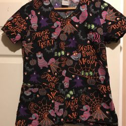 Two Pocket V Neck Scrub Top Size S/M