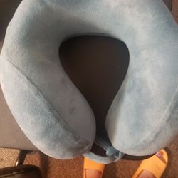Travel Pillow 