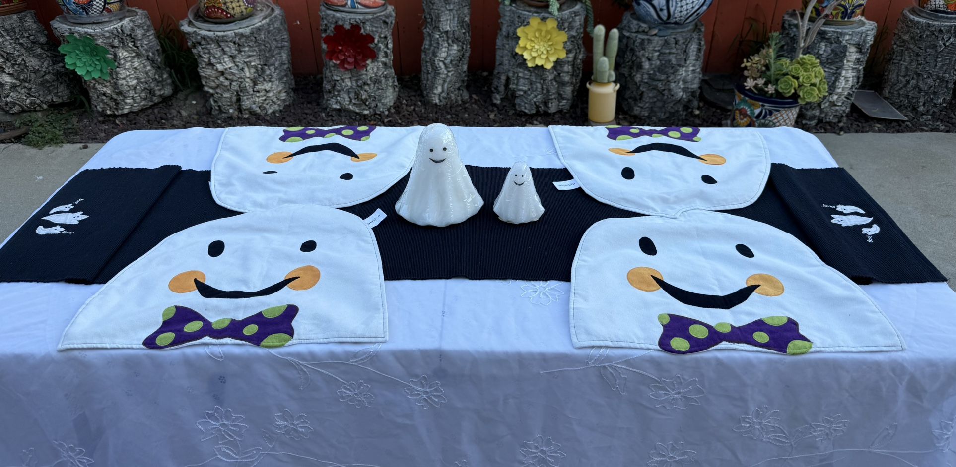 Halloween Happy Ghost Table Setting Bundle