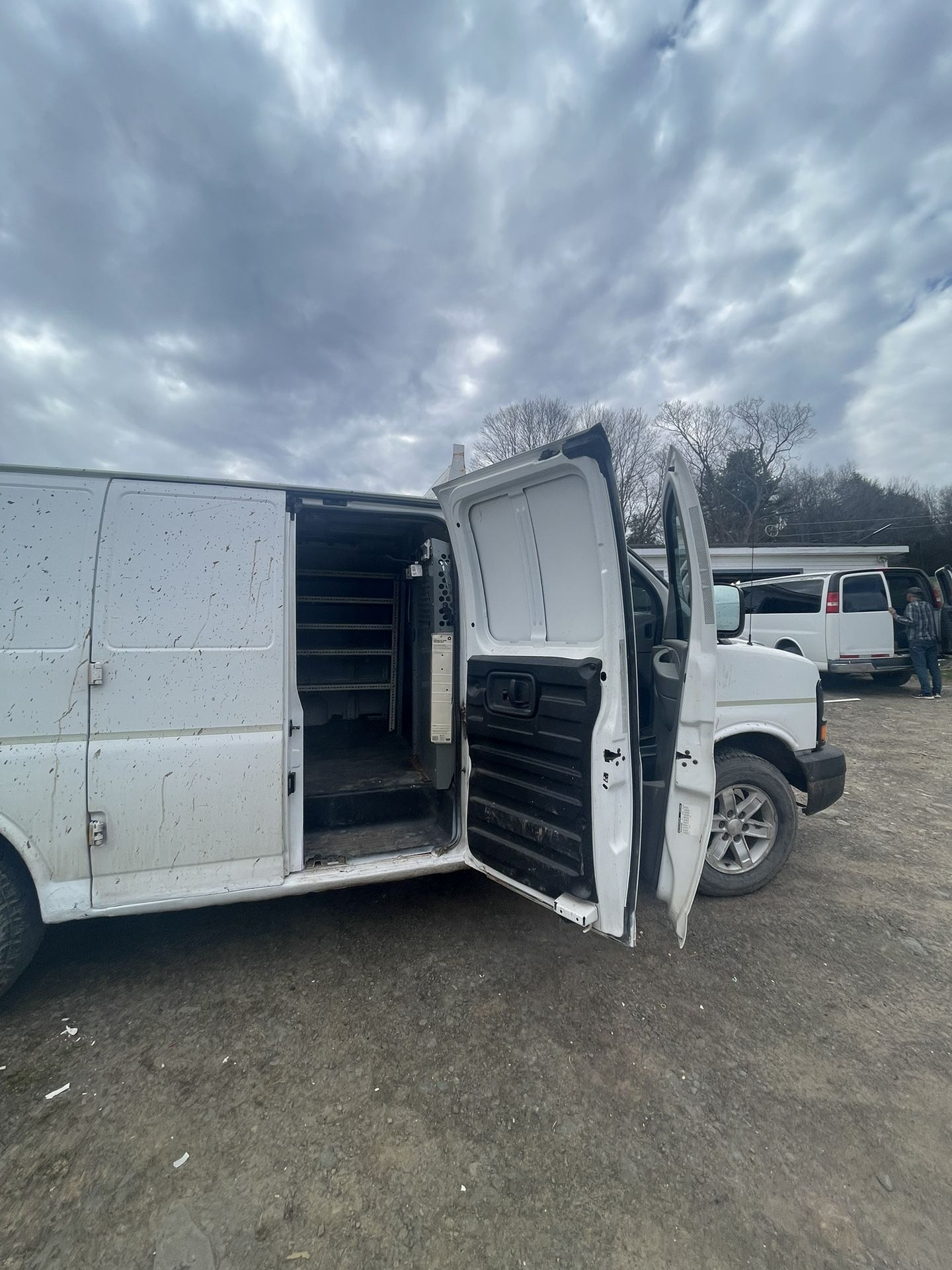 2004 Chevy Express 1500 