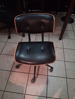 Nice office chair
