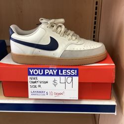 Nike Court Vision Size 9 