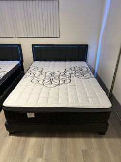 Queen Size Mattress Pillow Top New bedframe sold separately