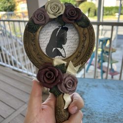 Hand Held Photo Frame