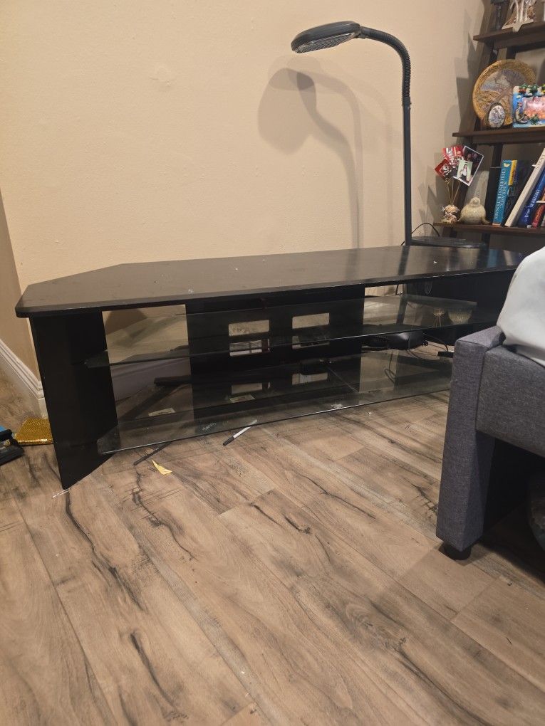 Black And Glass TV Stand