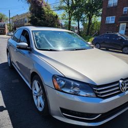 2014 Volkswagen Passat 2.5 SE