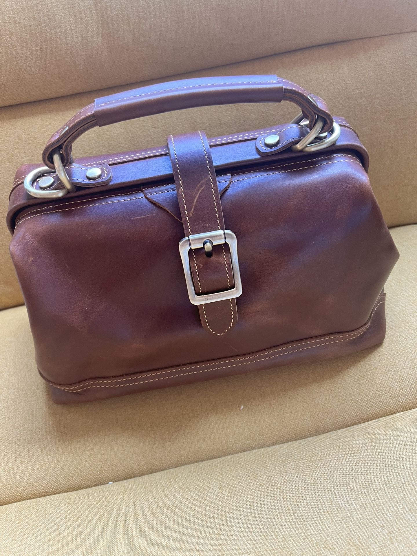 Doctor bag for women