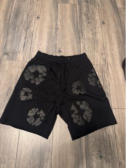 Black Denim Tears shorts. M
