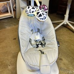 MamaRoo 4moms Swing