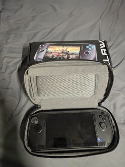 MSI Claw A1M handheld gaming PC (willing to trade for ps5/xbox x)