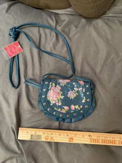 Candie’s Cross Body Purse