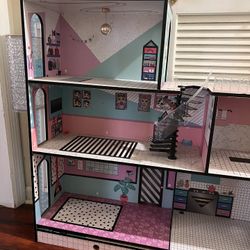 Dollhouse