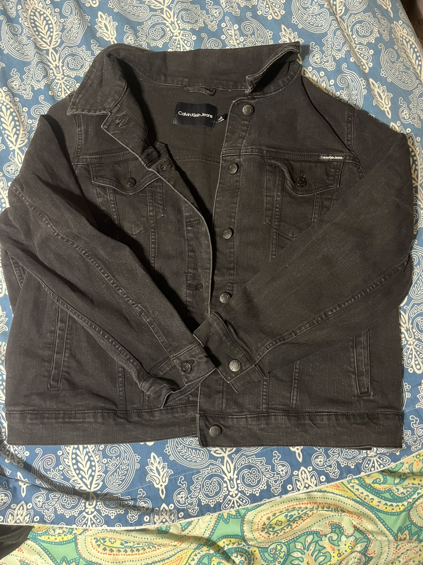 Black Men’s Jean Jacket