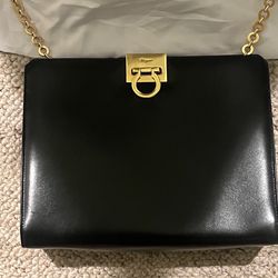 Salvatore Ferragamo Shoulder Bag Leather Brushed Calfskin Gancini Trifolio Chain