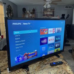 Philips 32" Class HD (720P) Smart Roku Borderless LED TV