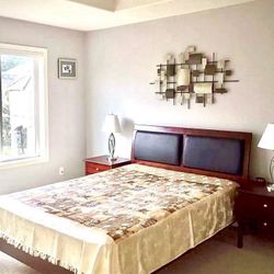 Queen Size Bedframe 