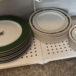 Christmas China  Department 56 Charles Dickens Heritage