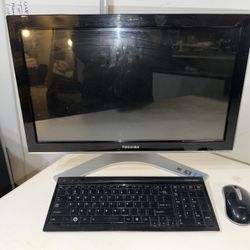 Toshiba All-in-One PC DX1215-D2101 (PQQ09U-02300SB) Intel Core i5-2410M 4GB 1TB HDD 21.5" Touchscreen Windows 7 Home Premium 64-Bit 