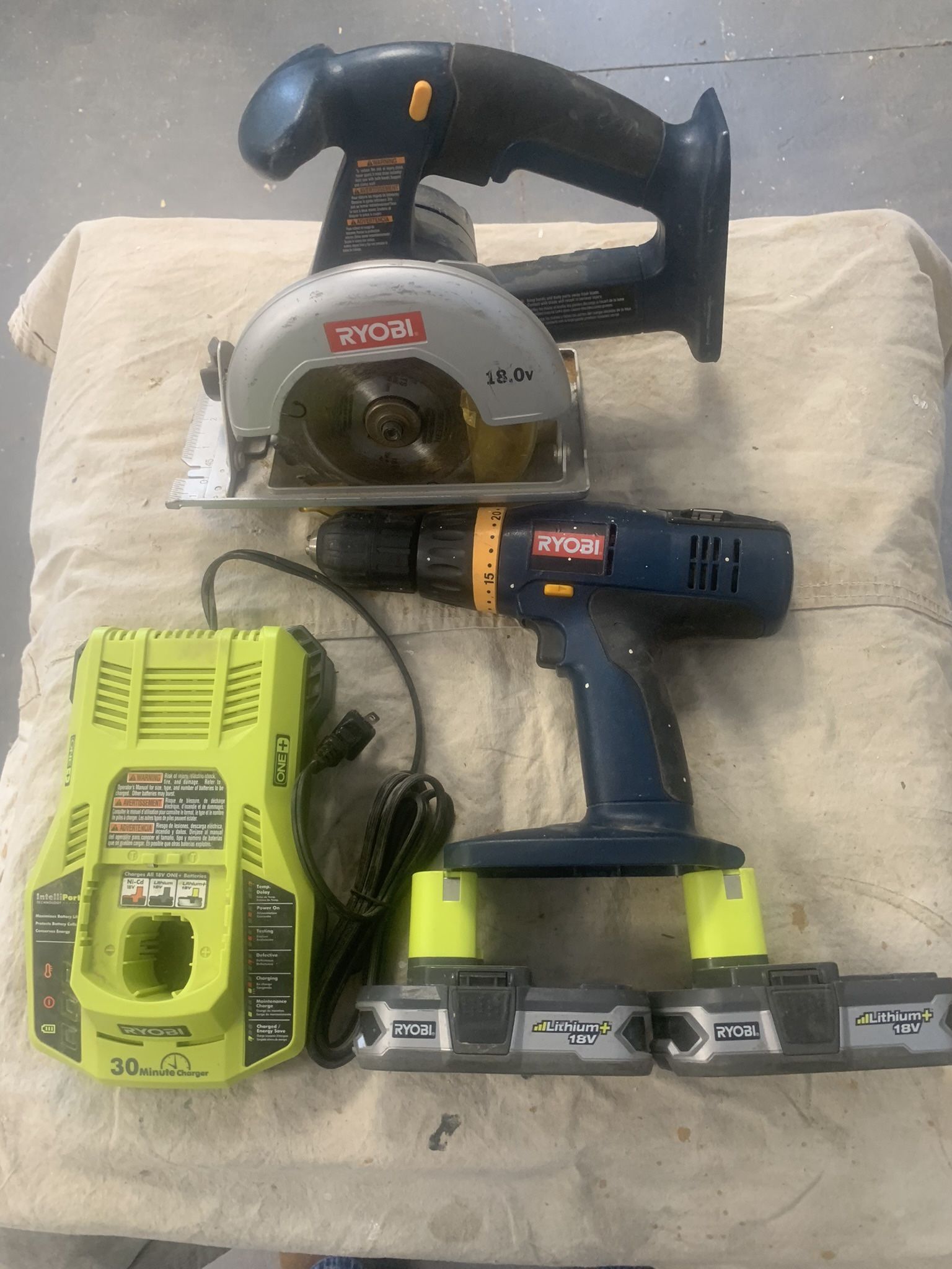 Ryobi 18V Drill And Circular Saw With Quickcharger & 2 Lithium Ion batteries