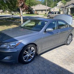 2014 Hyundai Genesis