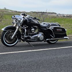 2012 Harley Davidson FLHRC