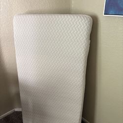 CRIB MATTRESS