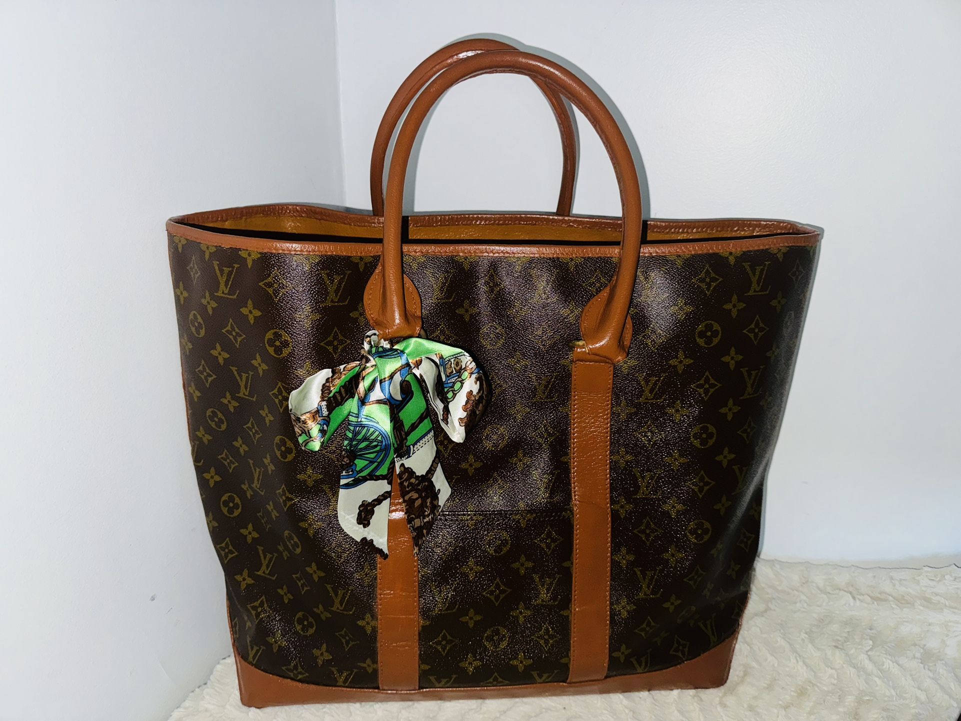Authentic Louis Vuitton Monogram Sac Weekend GM Tote Bag