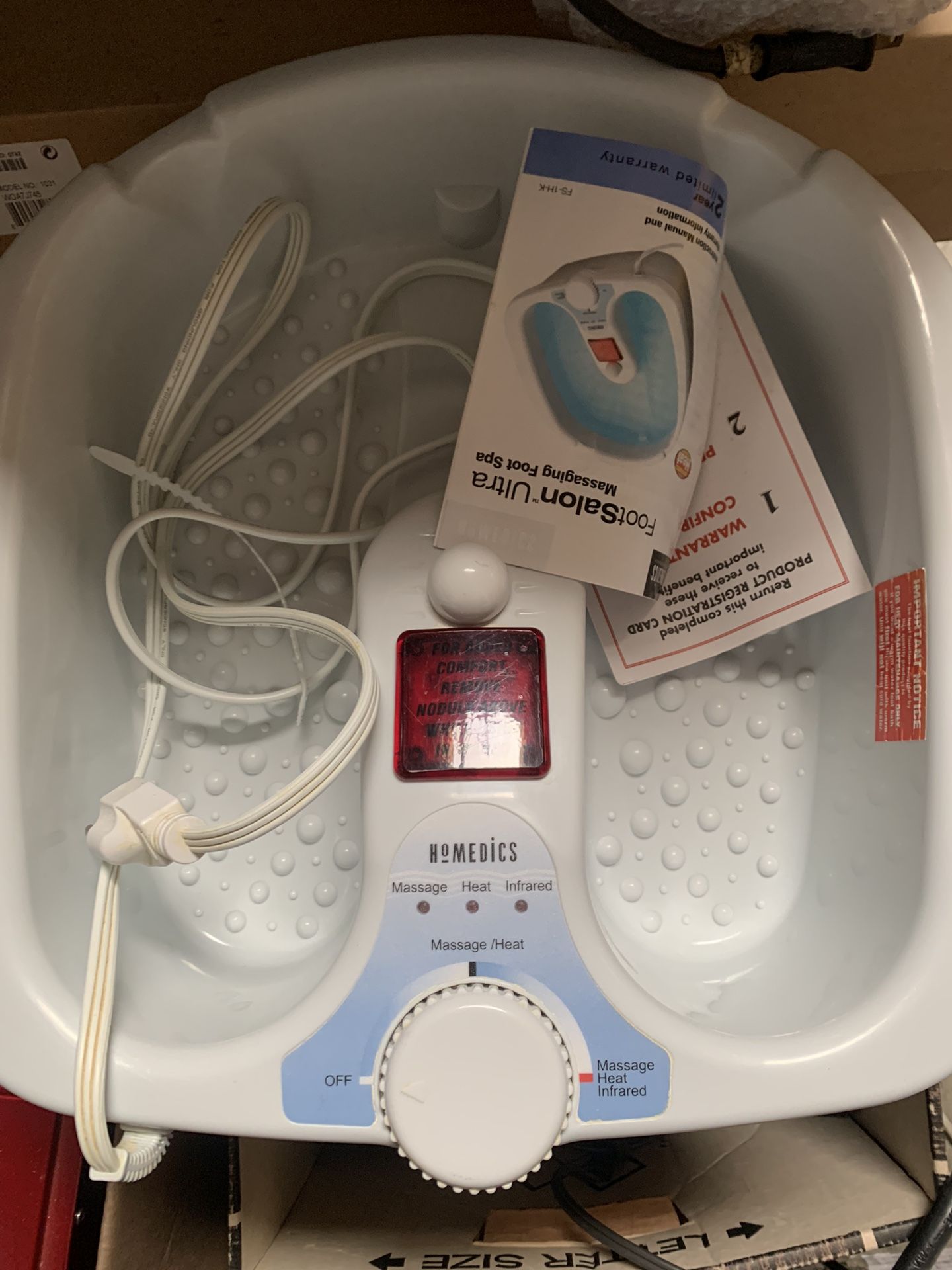 Homedics Foot Salon Ultra Massaging Spa, Soak w Heat.