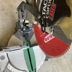 Hitachi 10 Inch Miter Saw Single Bevel With Laser. Good Condition. Price Is Firm.  Cash only.