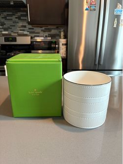 Kate spade large canister