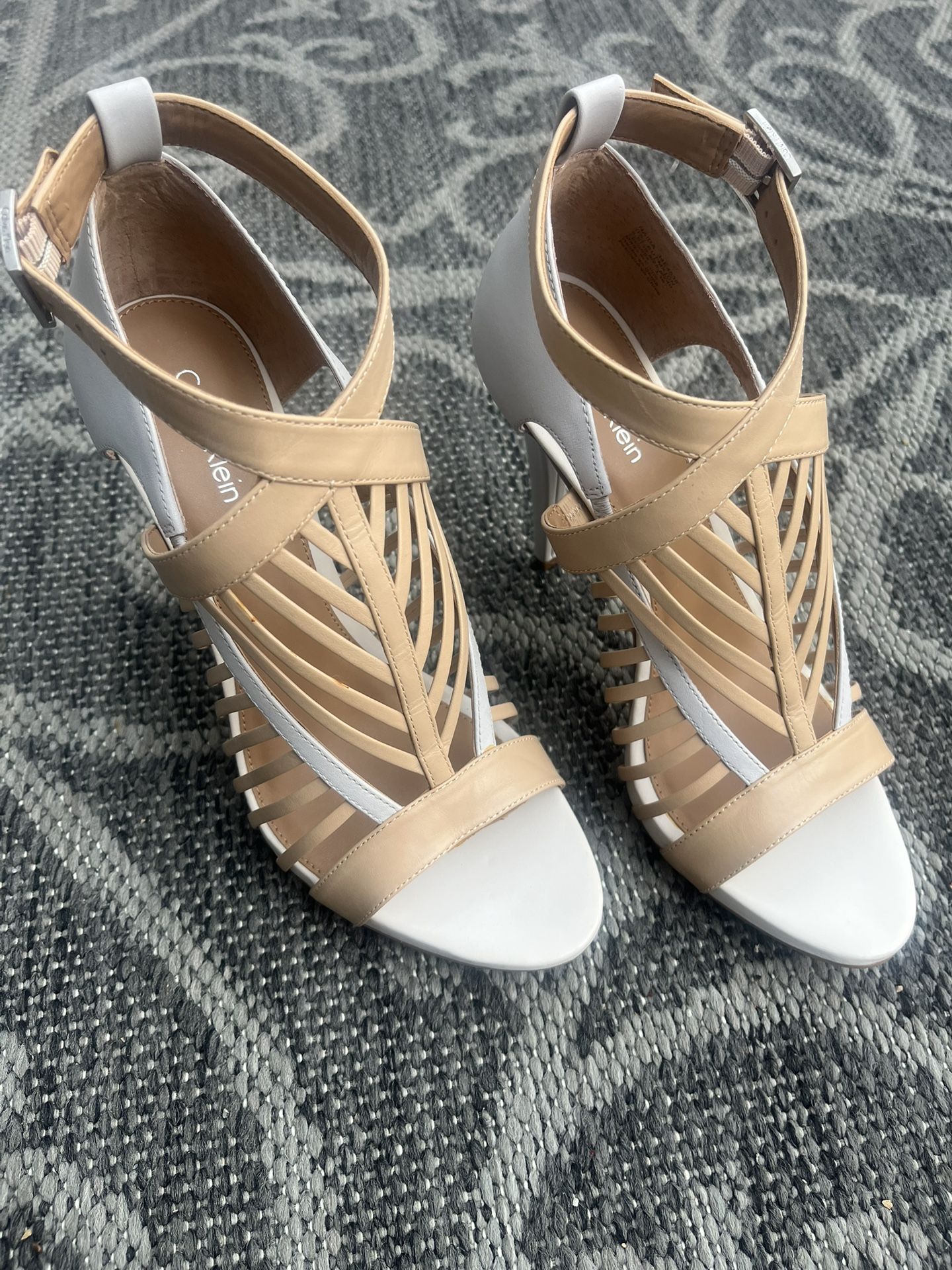 New Women’s Heels