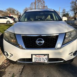 2012 Nissan Pathfinder