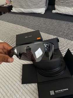 Oakley Meta Vanguard