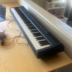 Yamaha P-115 Digital Piano