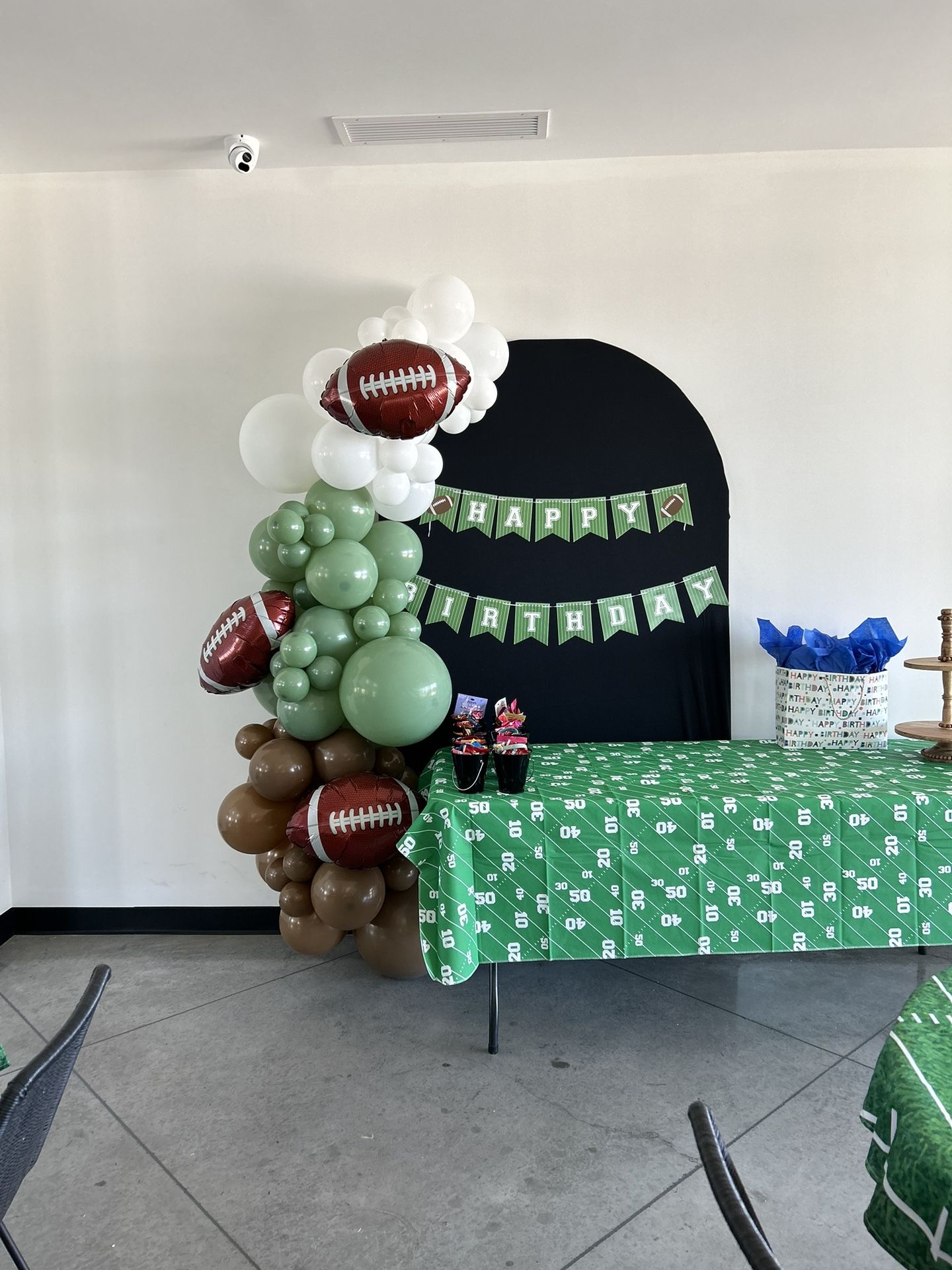 Sport Themed Balloon Garland