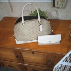 Authentic Coach Purse And Wallet