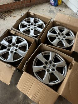 4 Stock Ford F150 Rims. 18x 7.5