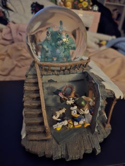 RARE Disney Haunted Mansion Mickey and Friends Snow Globe